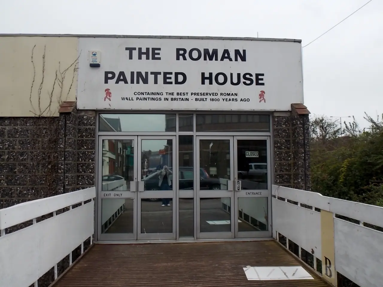 Roman Painted House Picture, which is a favourite of guests at Heathwood B&B. Which is a bed and breakfast in Dover, Kent. Official Website is www.bnbdover.com